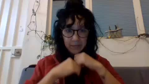 Snapshot of _tutti_frutti_ chatting on 01-16-25, 05:32 _tutti_frutti_ online show from 01-16-25, 05:32