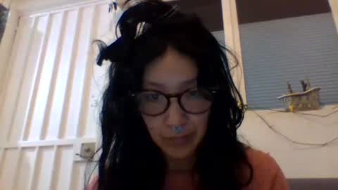 Snapshot of _tutti_frutti_ chatting on 01-18-25, 06:13 _tutti_frutti_ online show from 01-18-25, 06:13