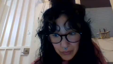 Snapshot of _tutti_frutti_ chatting on 01-19-25, 02:57 _tutti_frutti_ online show from 01-19-25, 02:57