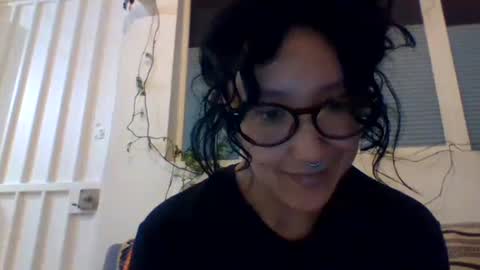 Snapshot of _tutti_frutti_ chatting on 01-24-25, 06:24 _tutti_frutti_ online show from 01-24-25, 06:24