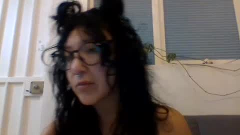 Snapshot of _tutti_frutti_ chatting on 01-29-25, 04:36 _tutti_frutti_ online show from 01-29-25, 04:36