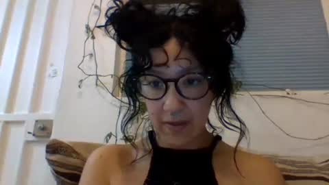 Snapshot of _tutti_frutti_ chatting on 02-13-25, 05:48 _tutti_frutti_ online show from 02-13-25, 05:48