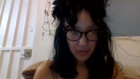 Snapshot of _tutti_frutti_ chatting on 02-23-25, 03:24 _tutti_frutti_ online show from 02-23-25, 03:24