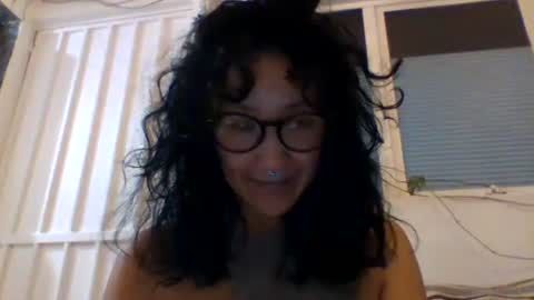Snapshot of _tutti_frutti_ chatting on 02-25-25, 06:58 _tutti_frutti_ online show from 02-25-25, 06:58