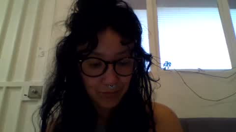 Snapshot of _tutti_frutti_ chatting on 02-26-25, 12:05 _tutti_frutti_ online show from 02-26-25, 12:05