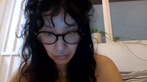 Snapshot of _tutti_frutti_ chatting on 02-27-25, 02:32 _tutti_frutti_ online show from 02-27-25, 02:32