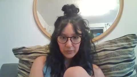 Snapshot of _tutti_frutti_ chatting on 09-09-25, 05:51 _tutti_frutti_ online show from 09-09-25, 05:51