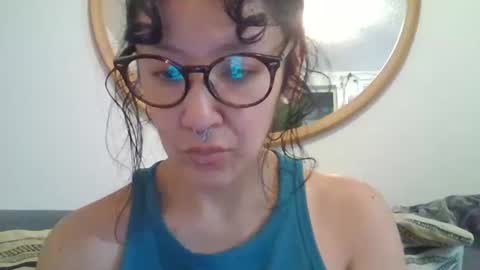 Snapshot of _tutti_frutti_ chatting on 09-21-25, 01:40 _tutti_frutti_ online show from 09-21-25, 01:40