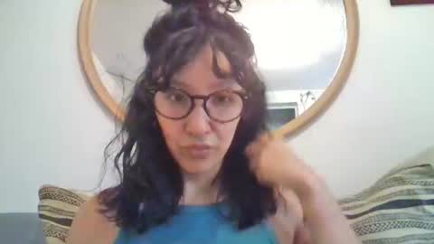 Snapshot of _tutti_frutti_ chatting on 10-13-25, 01:38 _tutti_frutti_ online show from 10-13-25, 01:38