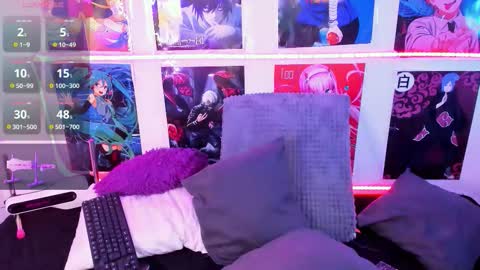     online show from 11-11-25, 03:06