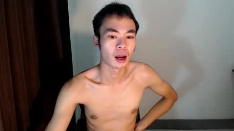 Snapshot of _urhotjessie_ chatting on 12-03-25, 12:25 jessie online show from 12-03-25, 12:25