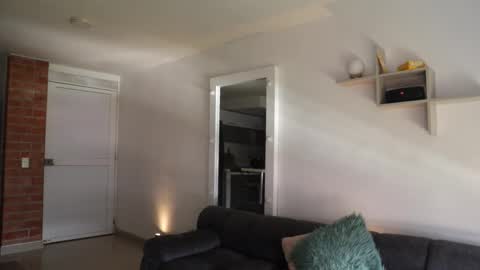 Snapshot of _vahos chatting on 09-25-25, 05:16 Anastasia Vahos online show from 09-25-25, 05:16