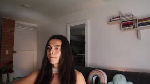 Anastasia Vahos online show from 03-12-26, 05:30