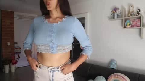 Anastasia Vahos online show from 04-18-26, 07:07