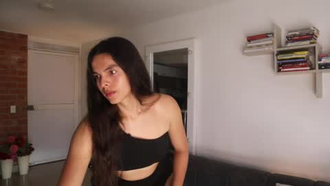 Anastasia Vahos online show from 05-26-26, 05:20