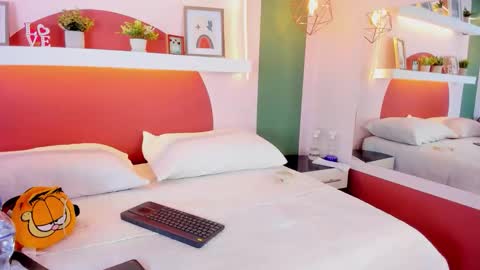 _valeryboobs_ online show from 10-15-25, 12:27