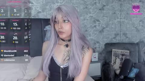 Snapshot of _valuu chatting on 10-17-25, 01:25 Valuu online show from 10-17-25, 01:25