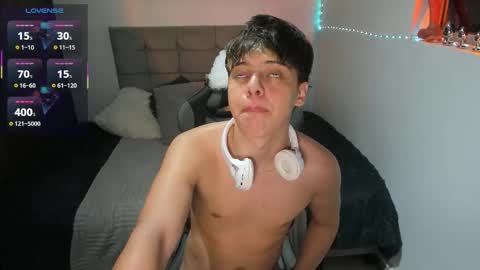 Aron Walker online show from 11-29-25, 03:42