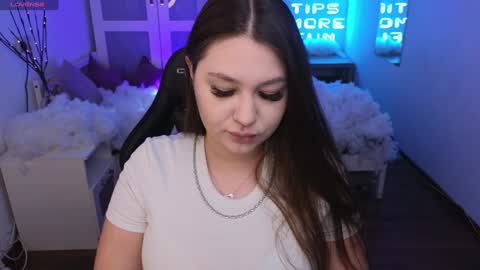 Snapshot of _wendy_evans_ chatting on 01-07-25, 02:42 Wendy online show from 01-07-25, 02:42