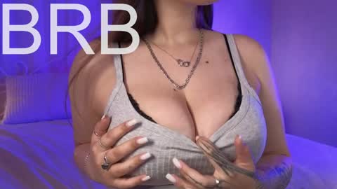 Snapshot of _wendy_evans_ chatting on 01-18-25, 04:42 Wendy online show from 01-18-25, 04:42