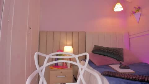 _wendy_x online show from 10-08-25, 11:52