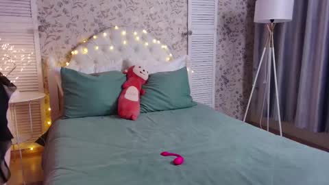 Wendy online show from 02-14-26, 01:35