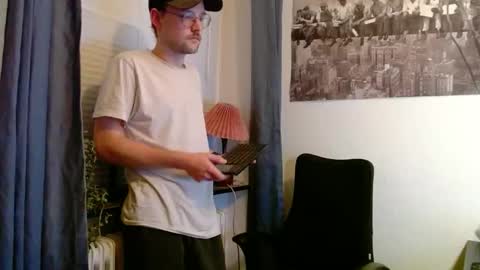 _whoisthatguy_ online show from 10-27-25, 05:17