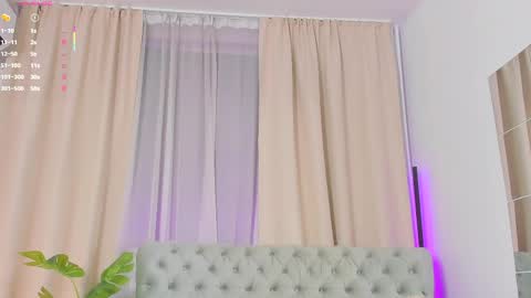 Snapshot of _xhotbaby chatting on 06-05-26, 06:52 Maria online show from 06-05-26, 06:52