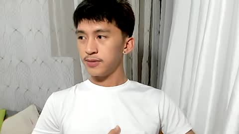 Snapshot of _xxhavefunwithme69_ chatting on 04-20-26, 01:03 Andrei online show from 04-20-26, 01:03