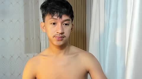 Snapshot of _xxhavefunwithme69_ chatting on 05-21-26, 04:30 Andrei online show from 05-21-26, 04:30