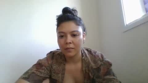 Snapshot of _youme chatting on 09-25-25, 08:23 _youme online show from 09-25-25, 08:23