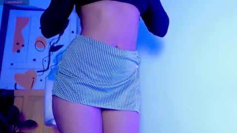 Snapshot of _your_little_nut chatting on 09-09-25, 12:21 Macca and Ana online show from 09-09-25, 12:21