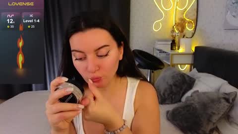 Jasmine online show from 02-11-25, 07:54