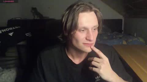 _yourcuteboy_ online show from 10-02-25, 10:39