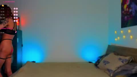 Snapshot of _yourfoxy_ chatting on 05-14-26, 05:20 LITTLE FOX online show from 05-14-26, 05:20
