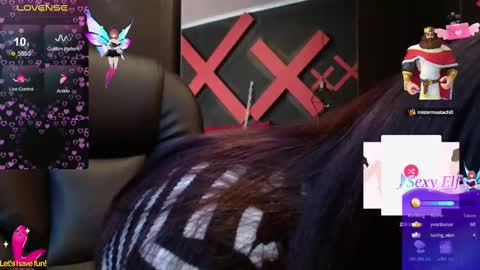 Snapshot of _yuyi chatting on 03-07-25, 05:17 Yuyi online show from 03-07-25, 05:17