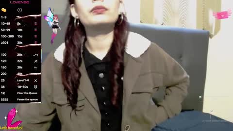 Snapshot of _yuyi chatting on 09-20-25, 01:50 Yuyi online show from 09-20-25, 01:50
