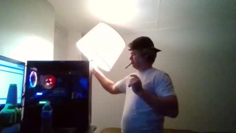 Zeus online show from 03-09-25, 04:49