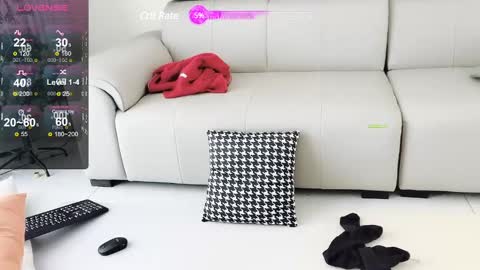 Snapshot of _zizi_ chatting on 01-01-25, 05:11 _zizi_ online show from 01-01-25, 05:11