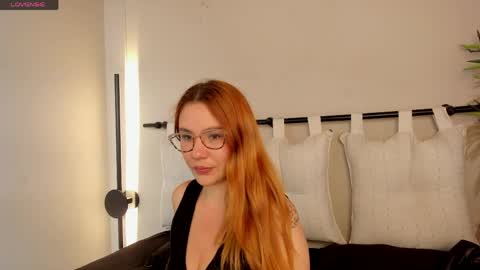 Zoe  online show from 06-01-26, 01:24