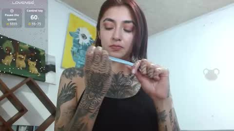 Zoe  online show from 11-25-25, 02:33