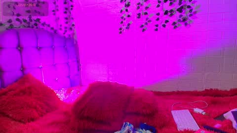 Snapshot of _zoegray chatting on 02-17-26, 04:20 zoe online show from 02-17-26, 04:20