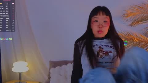 Snapshot of a1ly chatting on 01-26-25, 01:47 Ally online show from 01-26-25, 01:47