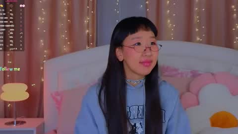 Snapshot of a1ly chatting on 02-23-25, 06:45 Ally online show from 02-23-25, 06:45