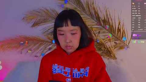 Snapshot of a1ly chatting on 03-05-25, 12:22 Ally online show from 03-05-25, 12:22