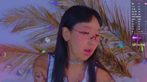 Snapshot of a1ly chatting on 03-11-25, 11:23 Ally online show from 03-11-25, 11:23