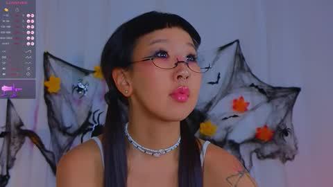 Snapshot of a1ly chatting on 10-28-25, 03:14 Ally online show from 10-28-25, 03:14