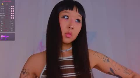 Snapshot of a1ly chatting on 11-23-25, 01:33 Ally online show from 11-23-25, 01:33