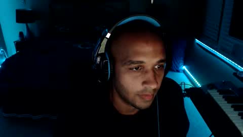 Snapshot of a4orce chatting on 06-08-26, 01:28 a4orce online show from 06-08-26, 01:28