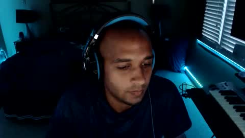 Snapshot of a4orce chatting on 06-10-26, 12:44 a4orce online show from 06-10-26, 12:44